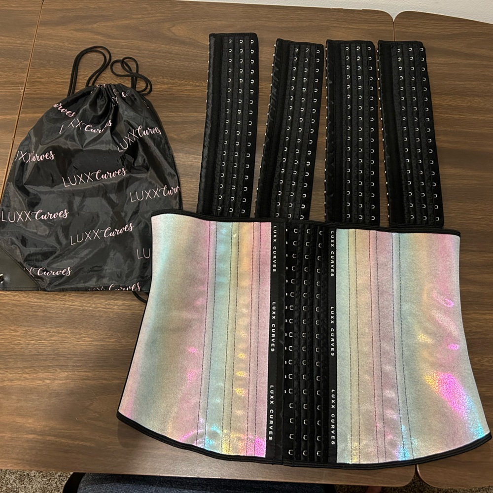 Luxx Curves Waist Trainer 3xl With 4 Clip Extenders